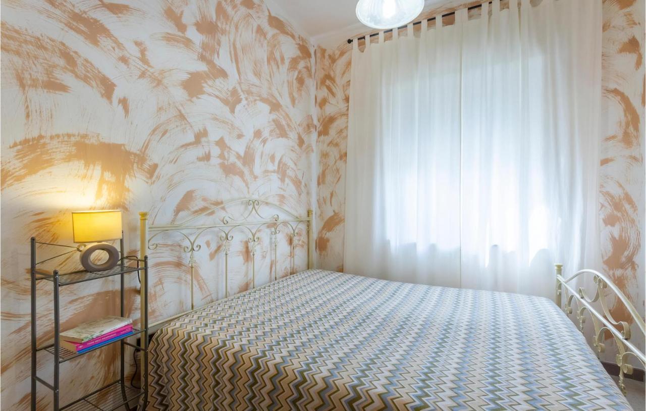 Lovely Apartment In Carovigno With Kitchen Eksteriør bilde