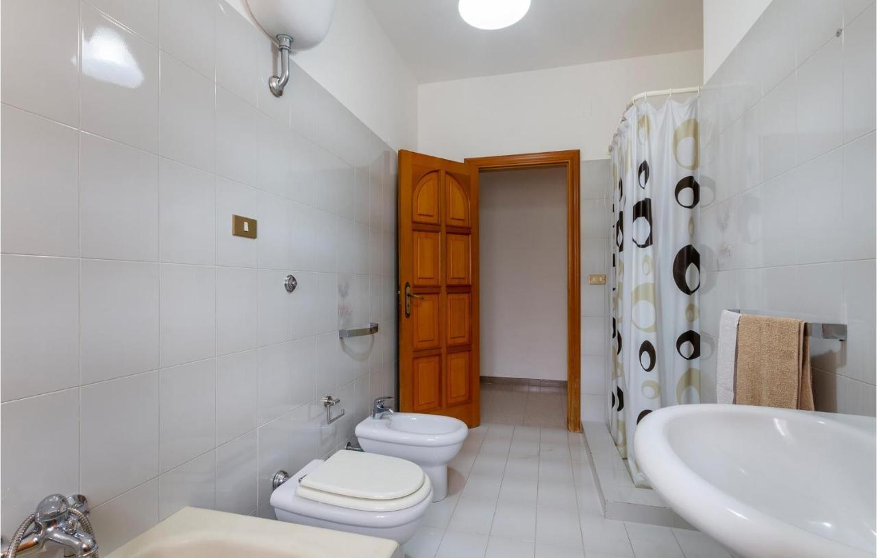 Lovely Apartment In Carovigno With Kitchen Eksteriør bilde