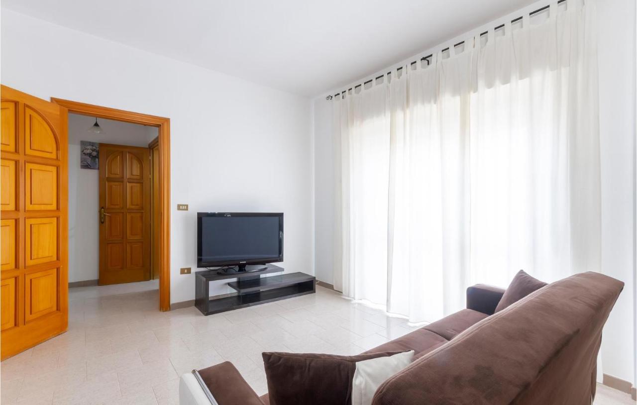 Lovely Apartment In Carovigno With Kitchen Eksteriør bilde
